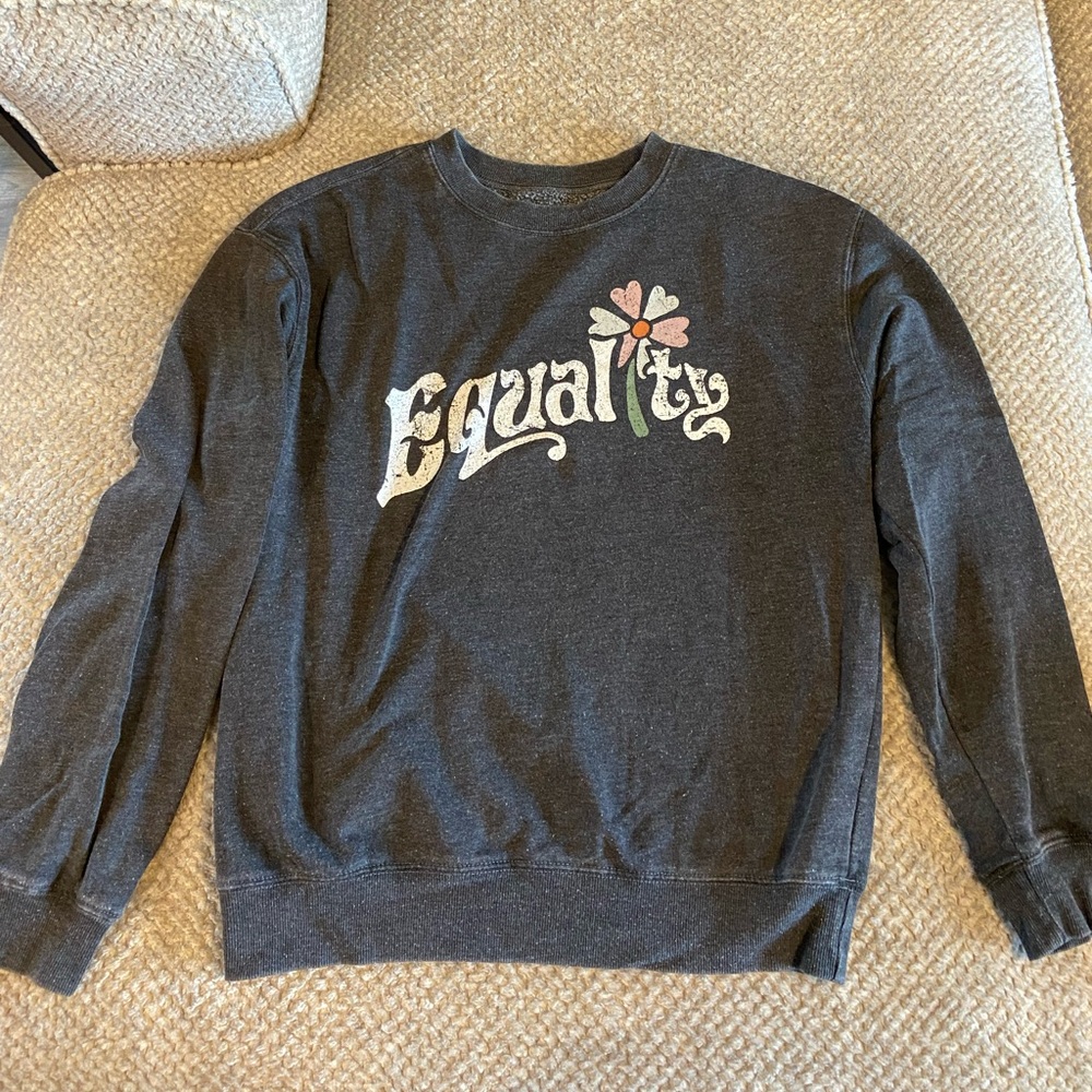 Women’s Crewneck Sweatshirt